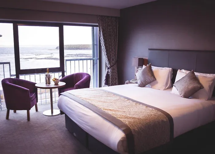 Allingham Arms Hotel